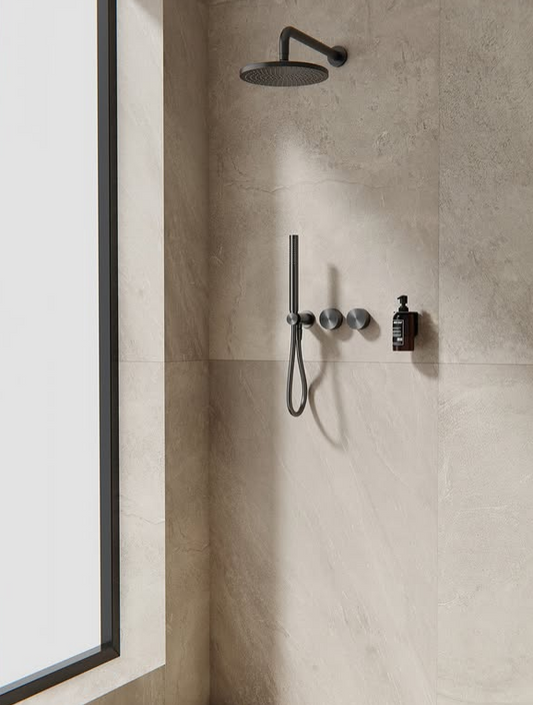 Inbouw of opbouw? Zo kies je de juiste douche voor jouw badkamer