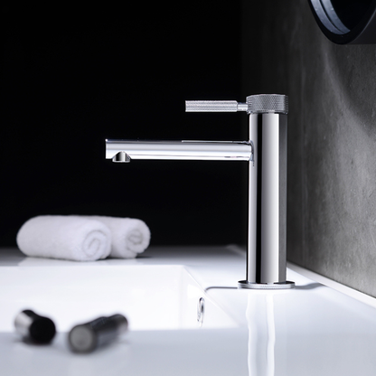 Mitigeur de lavabo en applique Taylor - Chrome