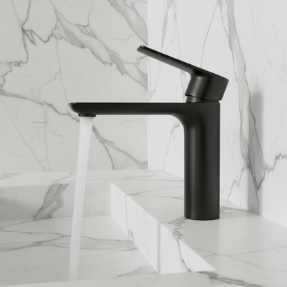 Robinet de baignoire indépendant Lisandro – Sortie d'eau en cascade – Nickel brossé