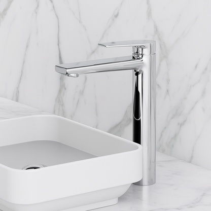 Robinet de baignoire indépendant Lisandro – Sortie d'eau en cascade – Nickel brossé