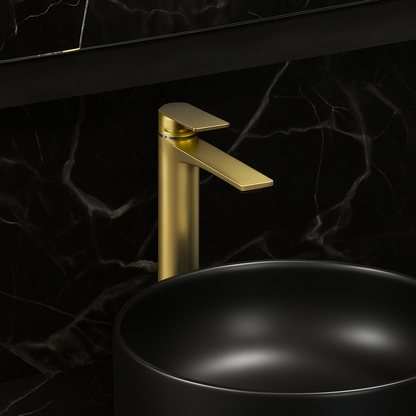 Robinet de baignoire indépendant Lisandro – Sortie d'eau en cascade – Nickel brossé