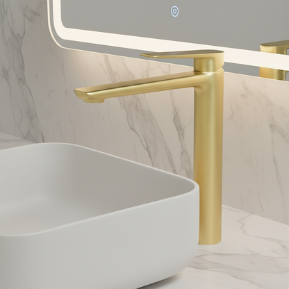 Robinet de baignoire indépendant Lisandro – Sortie d'eau en cascade – Nickel brossé