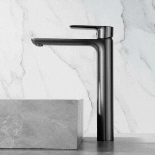 Robinet de baignoire indépendant Lisandro – Sortie d'eau en cascade – Nickel brossé